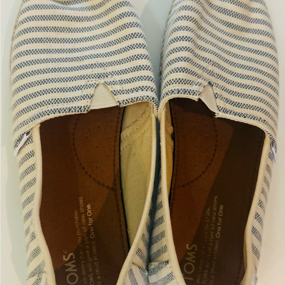 TOMS Women's Navy and White Striped Flats